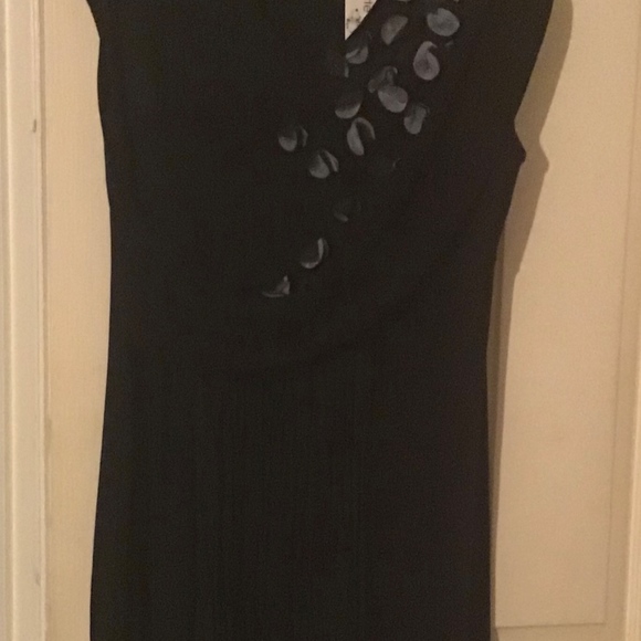 Navy knee length dress w/gray circle ornamentation - Picture 1 of 7